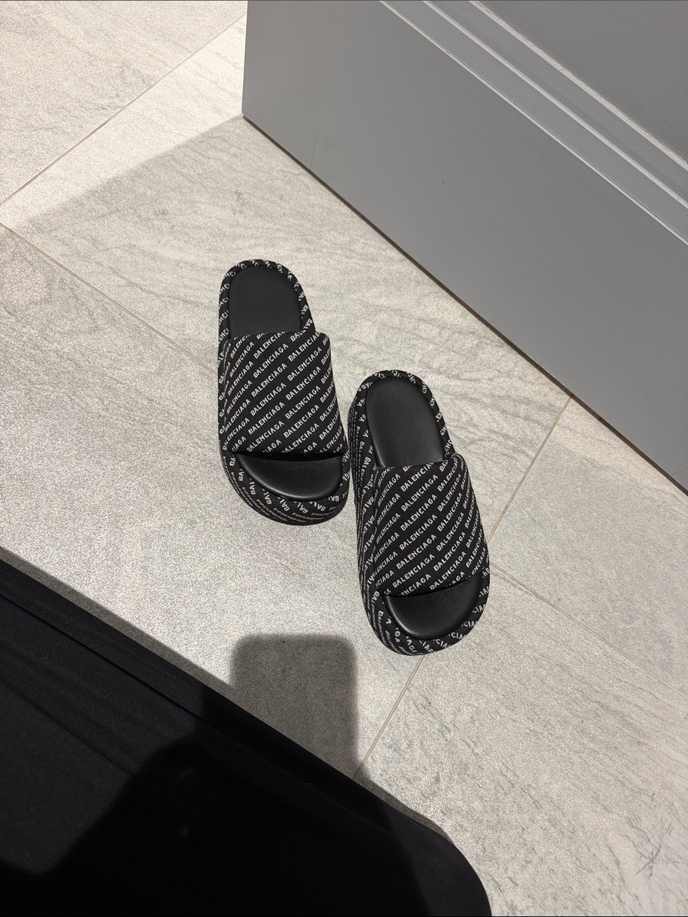 Balenciaga Black and White Logo Slide Sandals - Picture 5 of 5